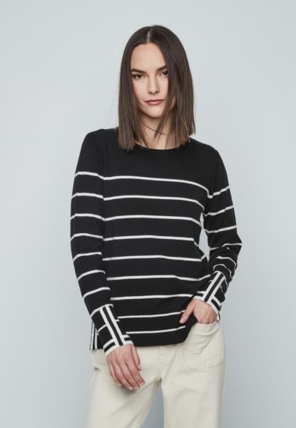 Camisola de riscas finas — preto