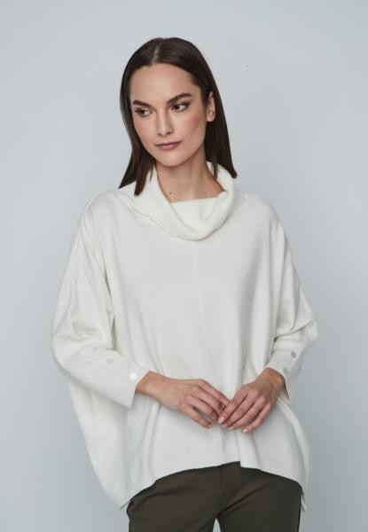 Poncho com botões — branco
