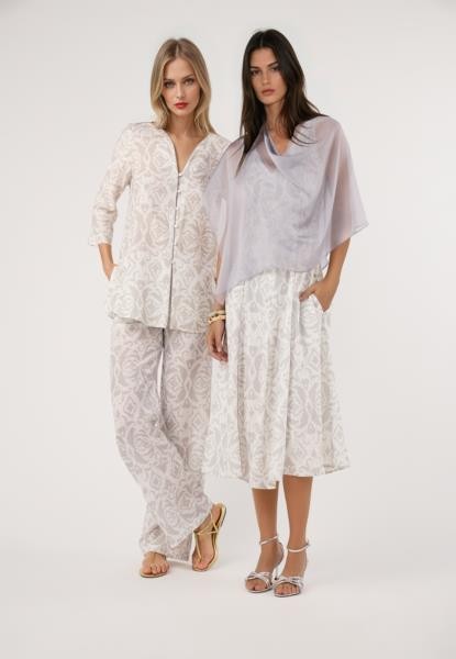 Blusa de corte poncho — cinzento — fotografia 4